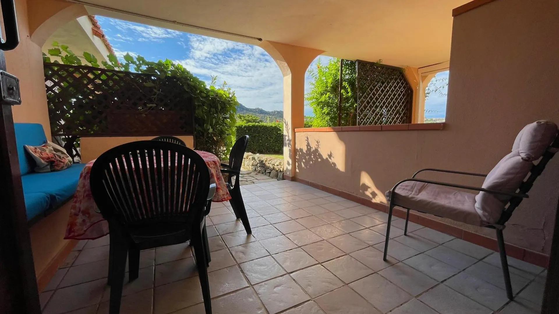 Sardegna Beach Cala Reale Marinella  Aparthotel
