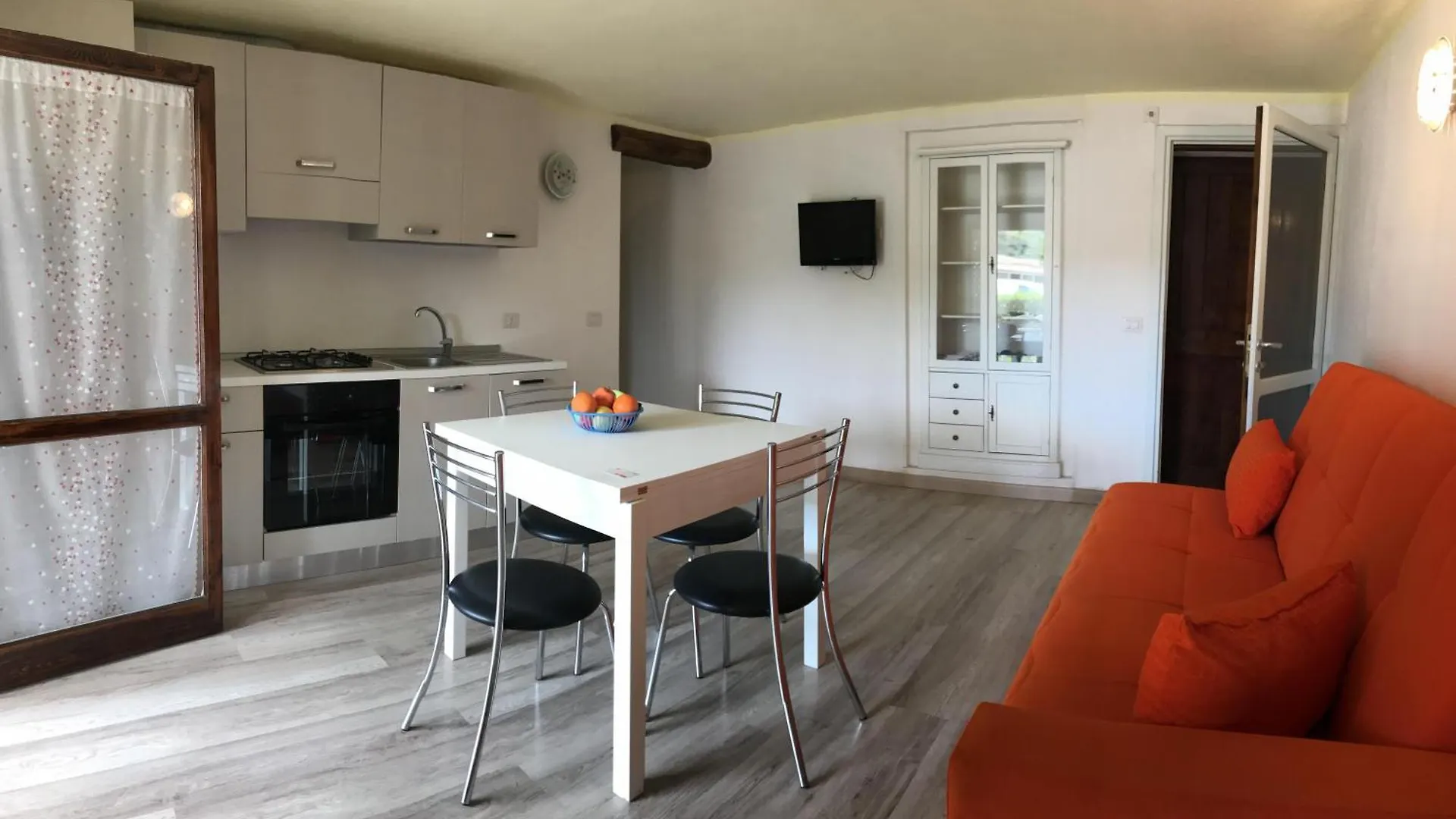 Aparthotel Sardegna Beach Cala Reale Marinella  Italia